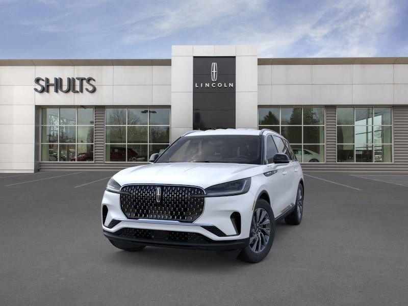 New 2026 Lincoln Aviator AWD image 2