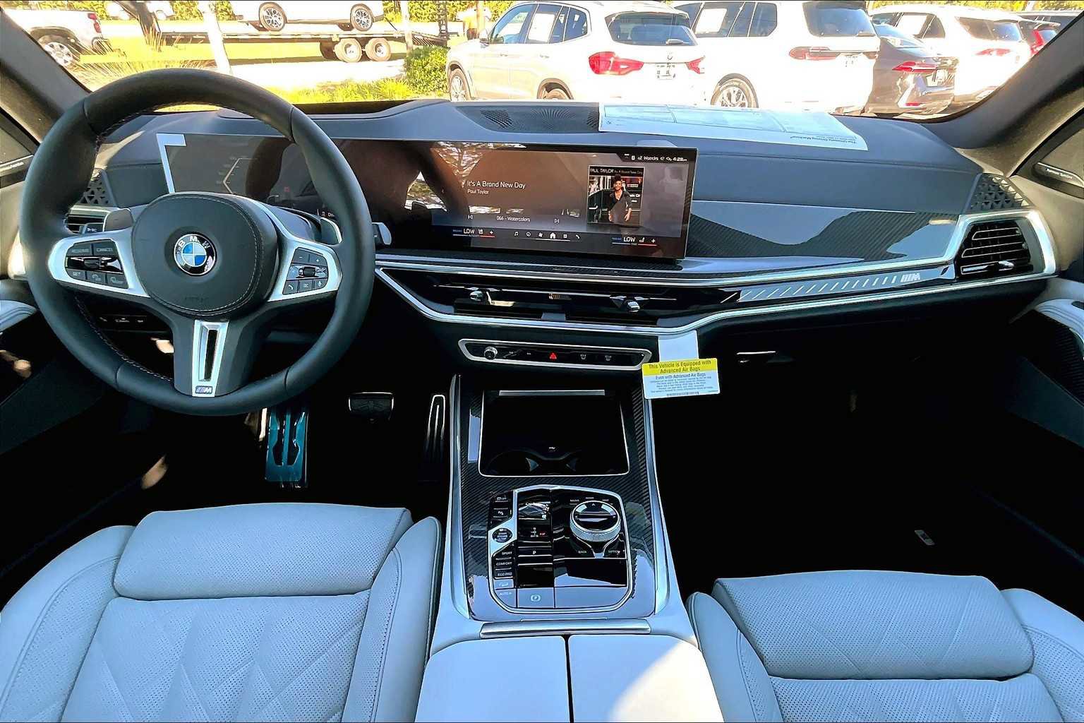 New 2026 BMW X5 M60i image 5