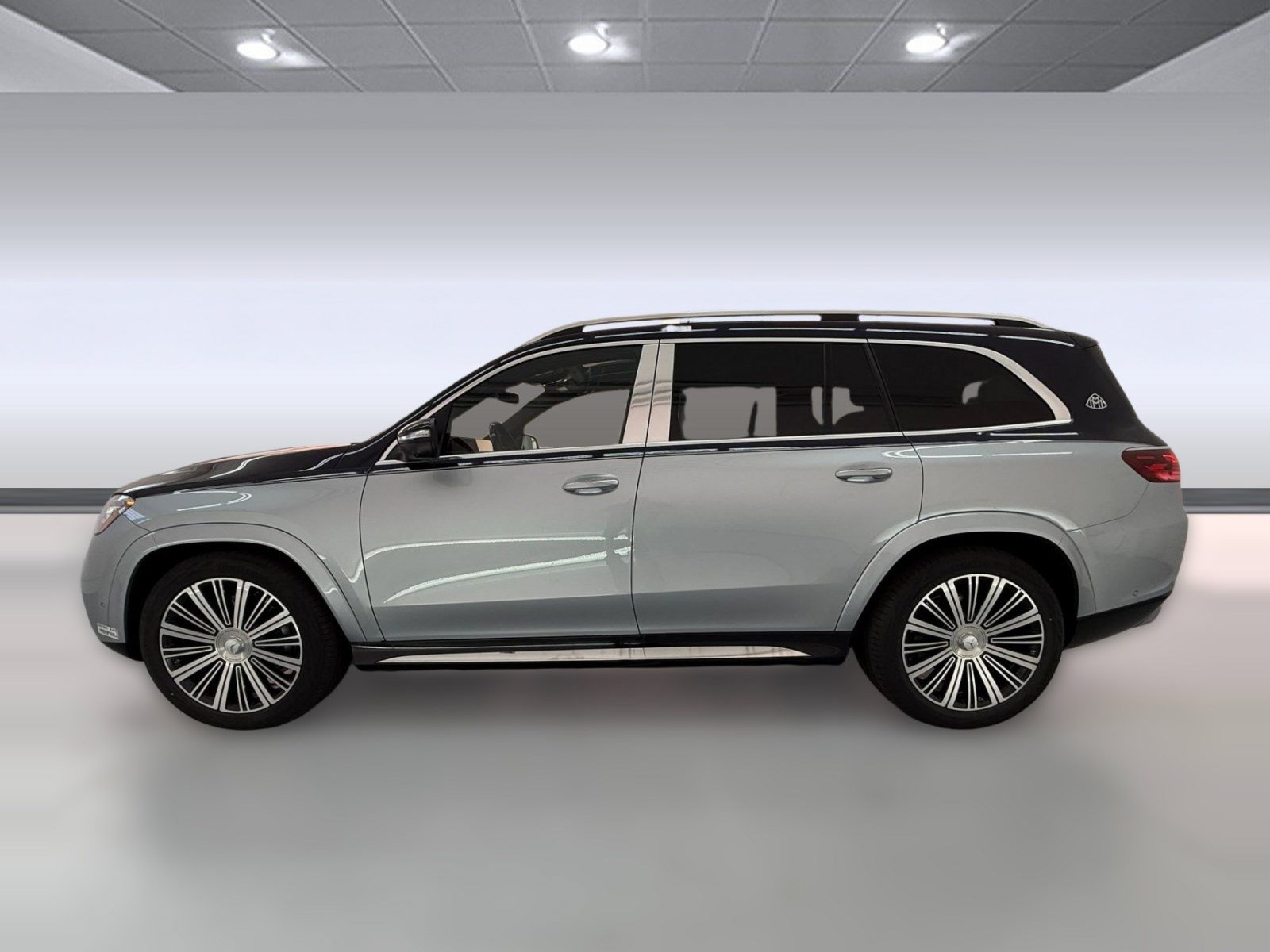 New 2026 Mercedes-Benz Maybach GLS 600 4MATIC image 2