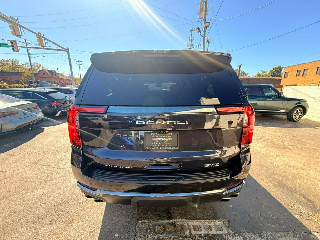 Used 2025 GMC Yukon XL Denali Ultimate image 5
