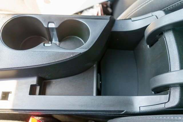 Used 2023 Chevrolet Camaro LT RWD image 31
