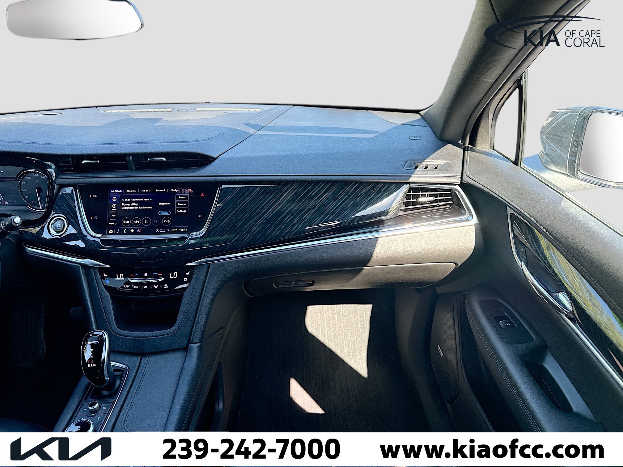 Used 2021 Cadillac XT6 Premium Luxury image 19