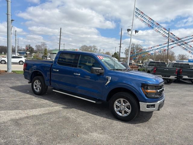 Used 2025 Ford F150 XLT w/ Equipment Group 301A Standard AWD/4WD image 18