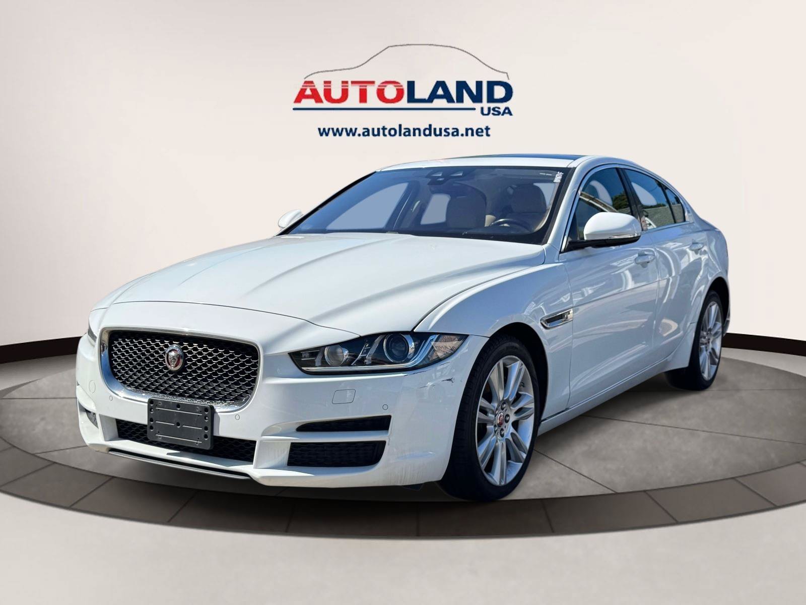 Used 2019 Jaguar XE Premium AWD/4WD image 1