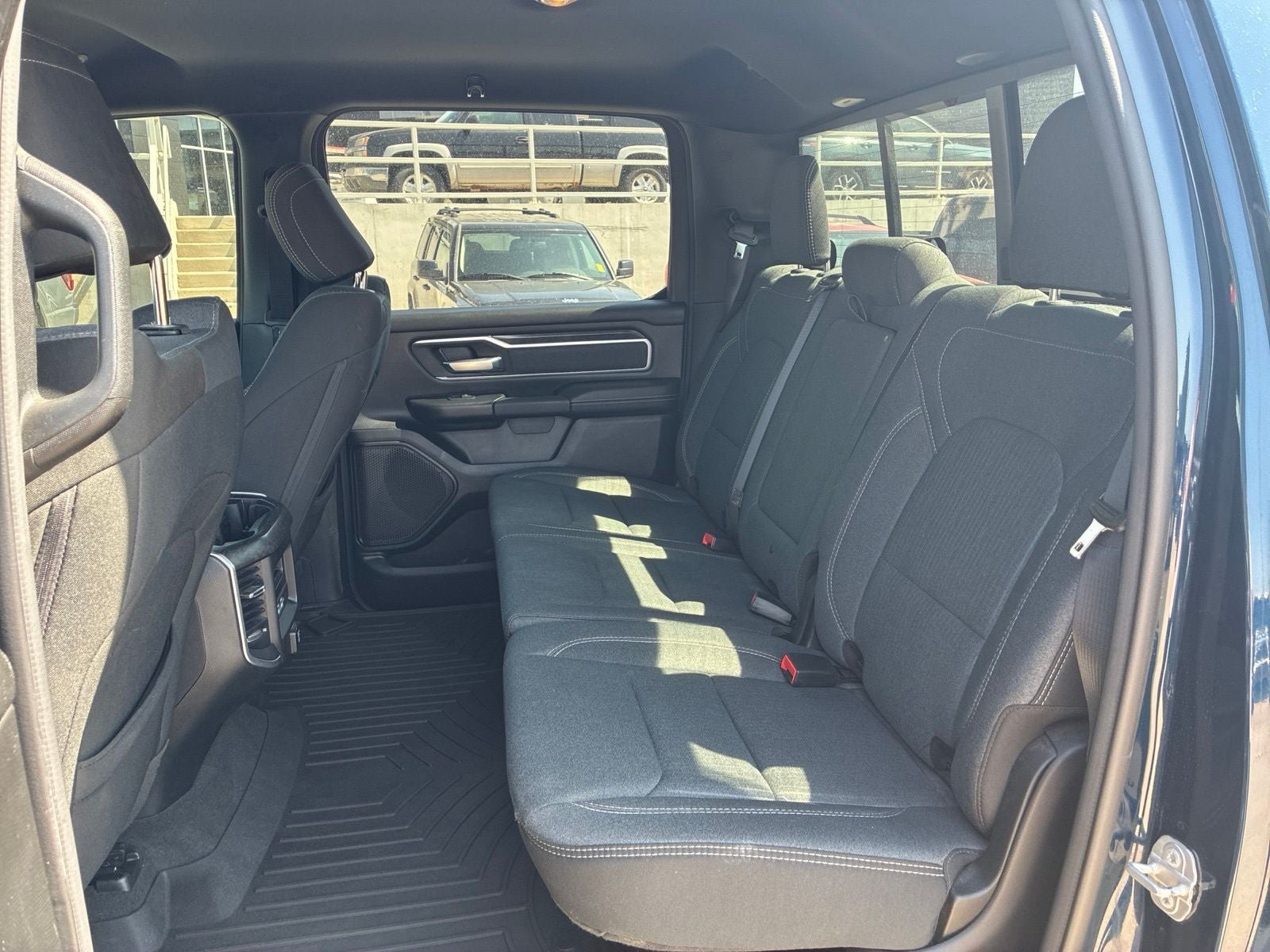 Used 2022 RAM 1500 Big Horn AWD/4WD image 16