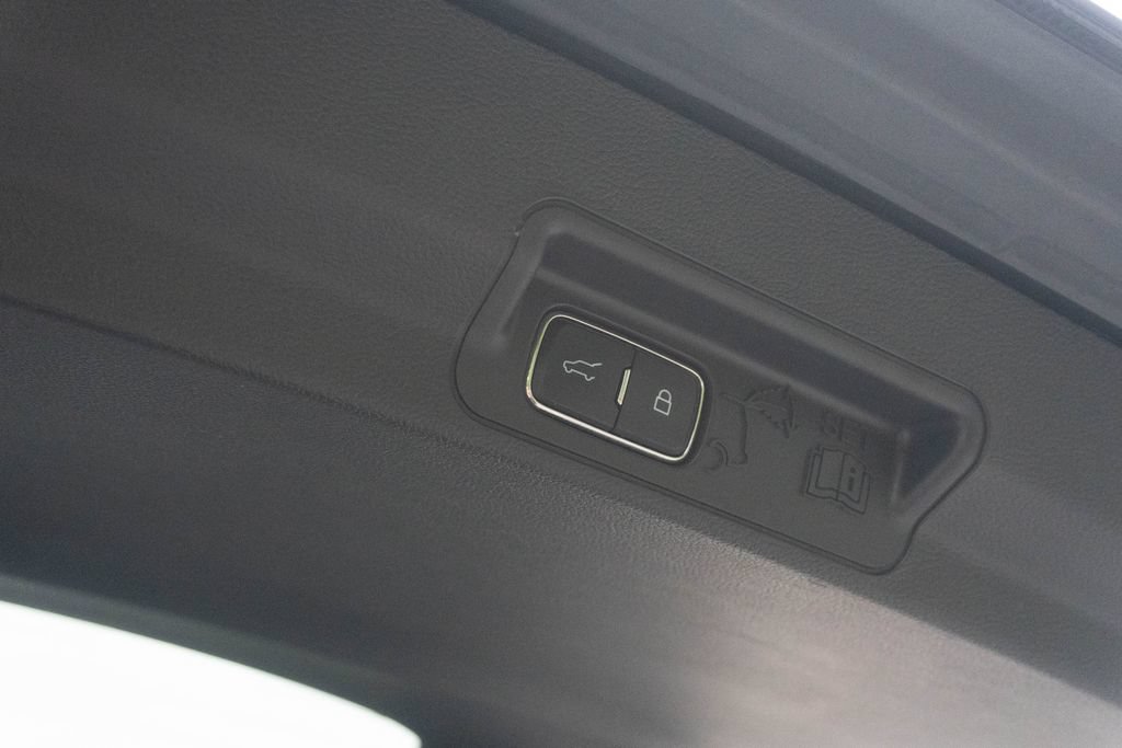 Used 2024 Ford Explorer Timberline w/ Timberline Technology Package AWD/4WD image 18