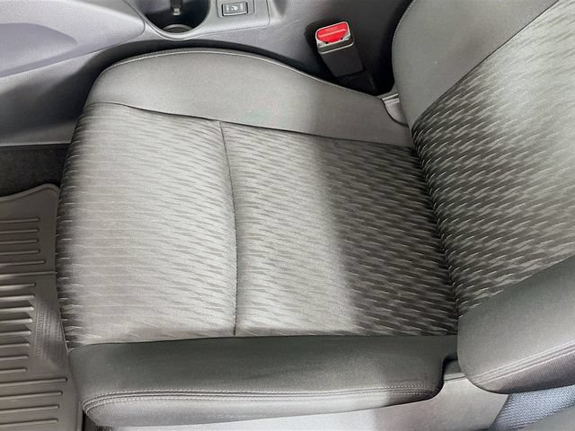 Used 2019 Nissan Rogue SV AWD/4WD image 19