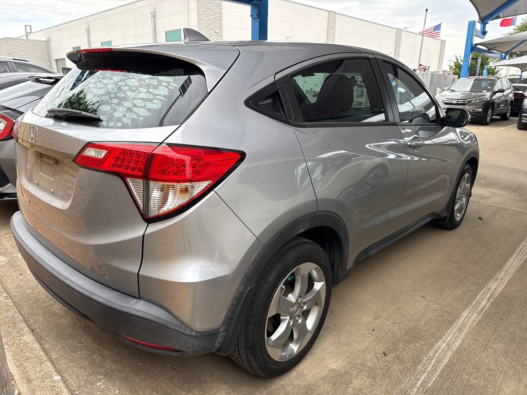 Used 2021 Honda HR-V LX image 7