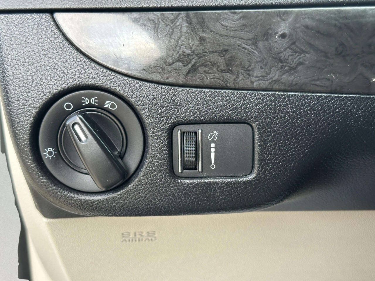 Used 2017 Dodge Grand Caravan SE w/ Power Window Group FWD image 25