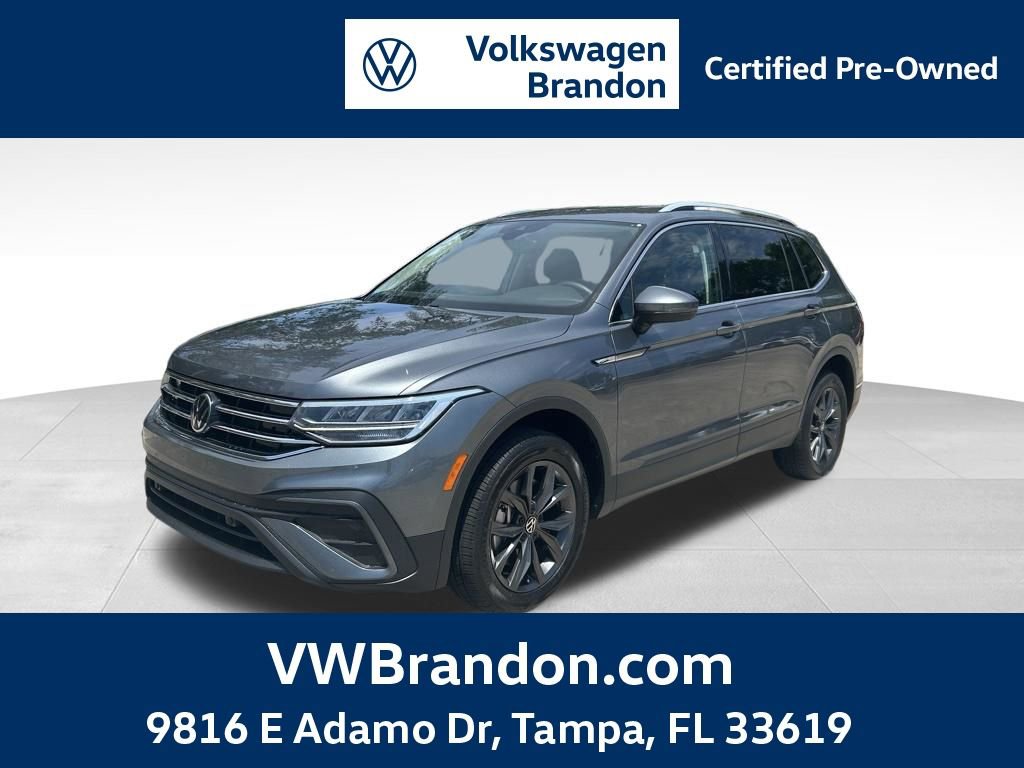 Used 2022 Volkswagen Tiguan SE FWD image 1