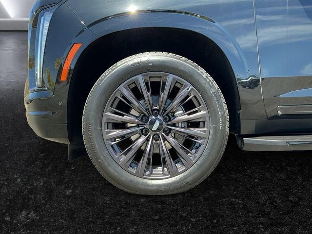 Used 2025 Cadillac Escalade Sport w/ LPO, ONYX Package AWD/4WD image 5