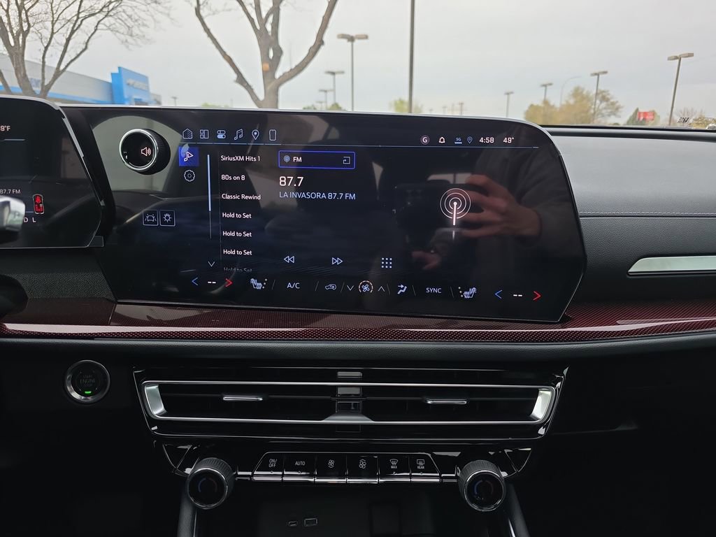 New 2026 Chevrolet Traverse Z71 image 18