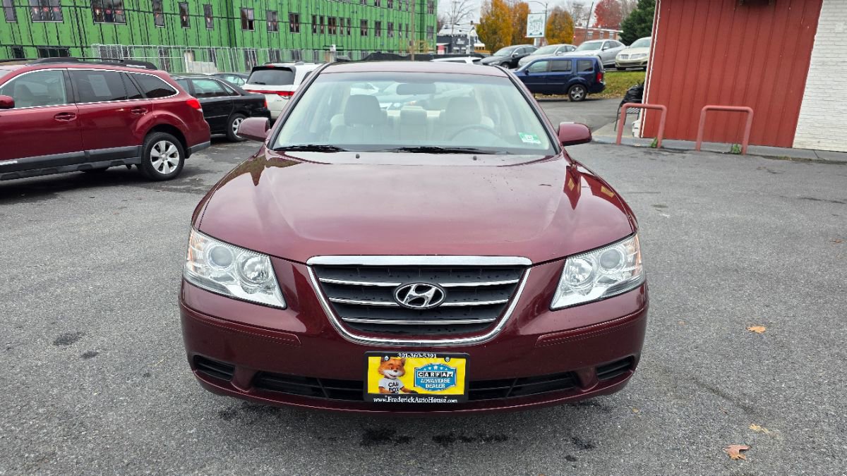 Used 2010 Hyundai Sonata GLS image 2