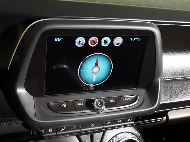 Used 2016 Chevrolet Camaro SS RWD image 18