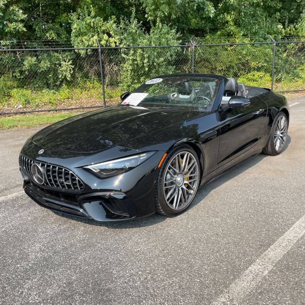 Used 2022 Mercedes-Benz SL 63 AMG 4MATIC w/ Driver Assistance Package image 1