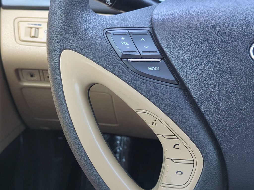 Used 2014 Hyundai Sonata GLS w/ Popular Equipment Group 2 FWD image 22