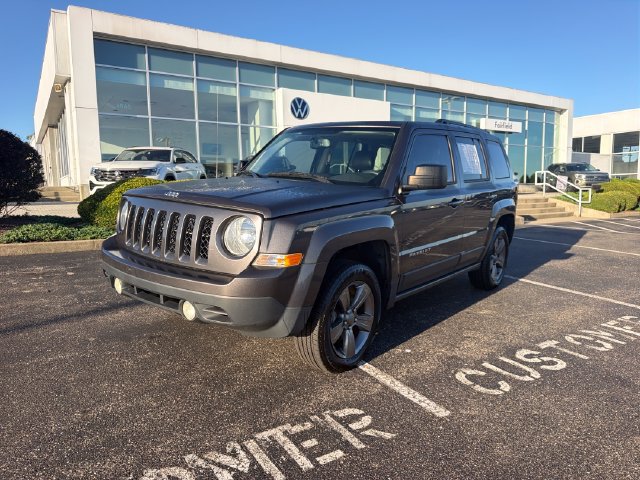 Used 2015 Jeep Patriot High Altitude AWD/4WD image 7
