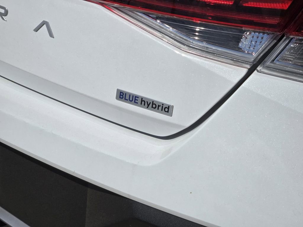 New 2026 Hyundai Elantra Blue FWD image 5