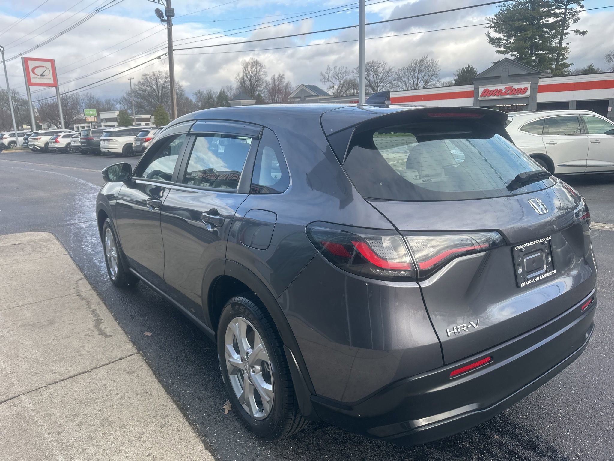 Used 2023 Honda HR-V LX image 6