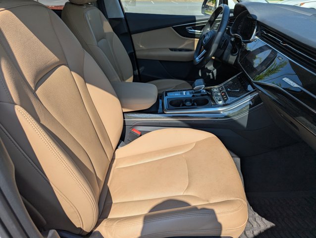 Used 2021 Audi Q7 3.0T Prestige AWD/4WD image 29