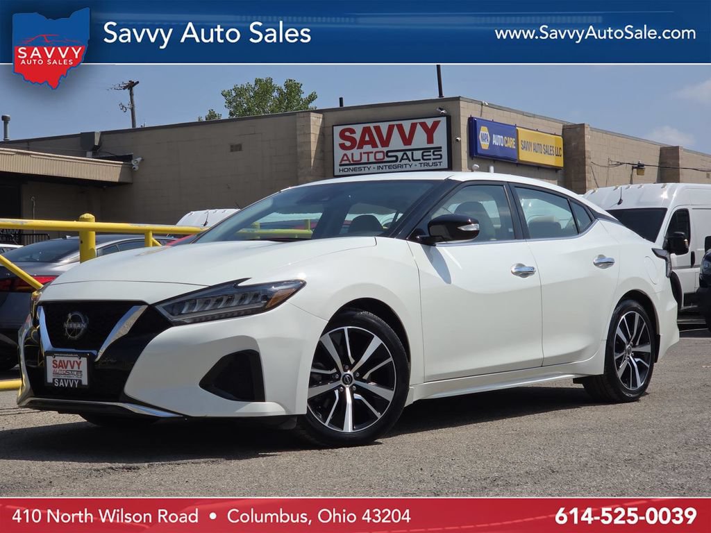 Used 2023 Nissan Maxima SV w/ Floor Mat Group