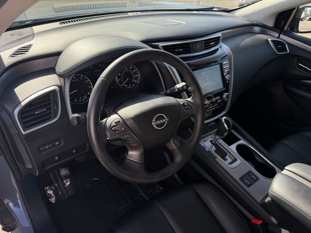 Certified 2024 Nissan Murano SV w/ SV Midnight Edition Package image 18