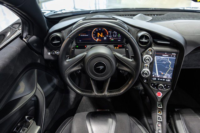Used 2020 McLaren 720S Spider RWD image 47