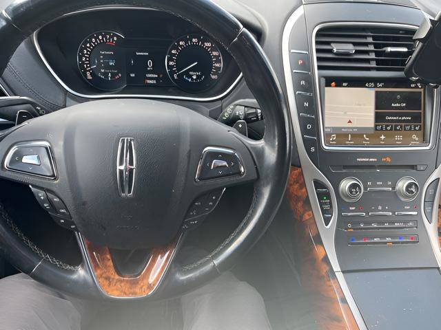 Used 2017 Lincoln MKX Reserve w/ Lincoln MKX Climate Package AWD/4WD image 10