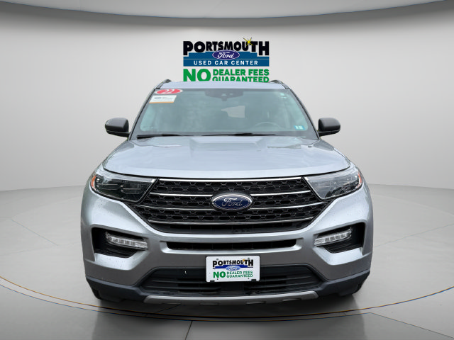 Used 2022 Ford Explorer XLT w/ Equipment Group 202A AWD/4WD image 12