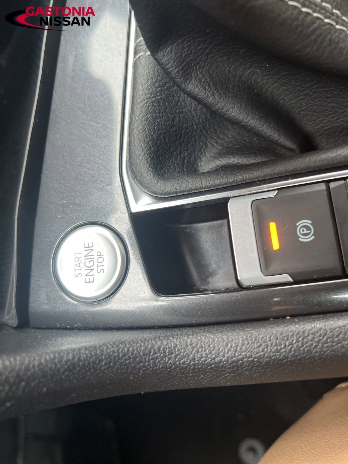 Used 2024 Volkswagen Tiguan SE image 42