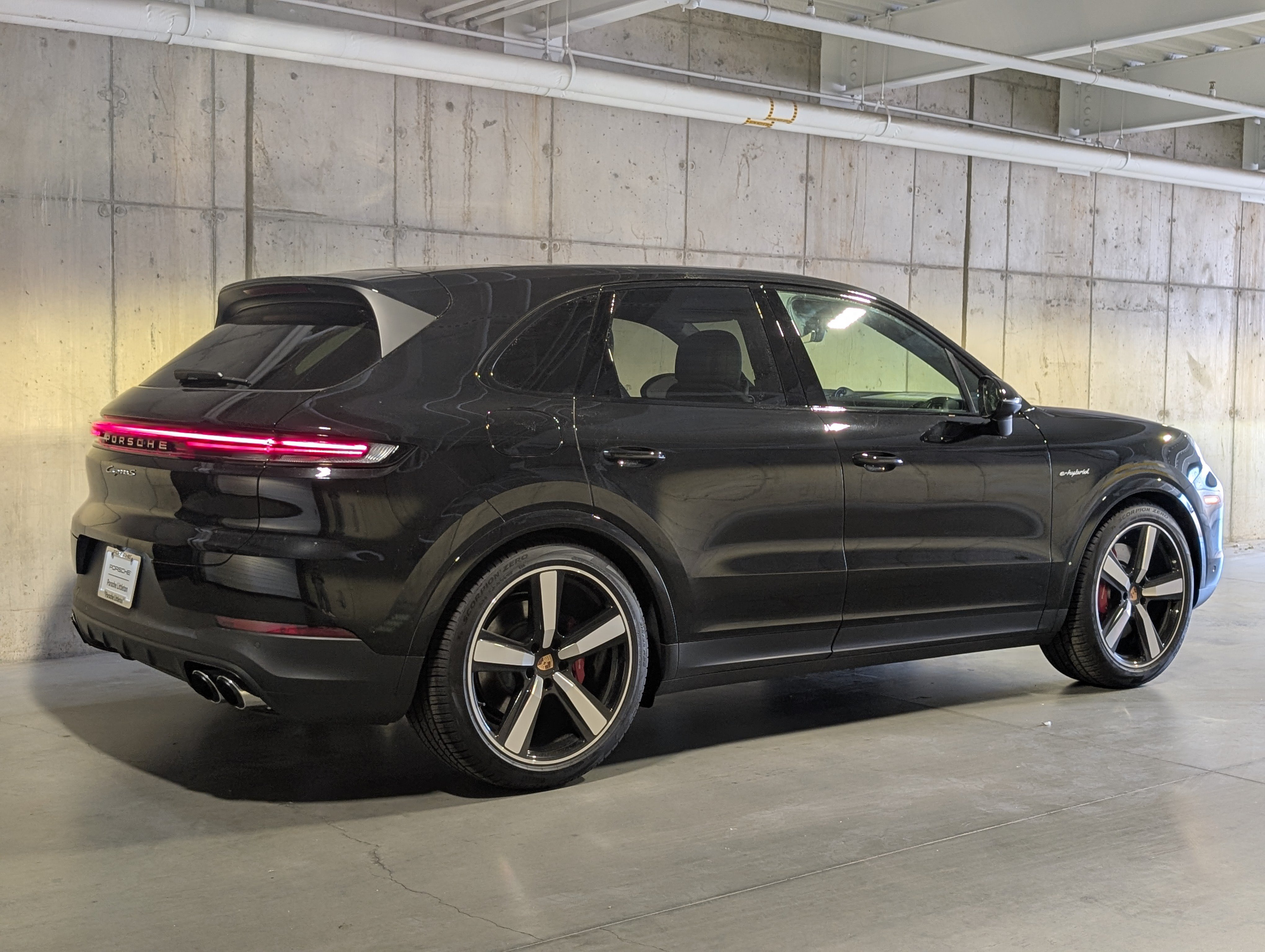 New 2026 Porsche Cayenne S AWD/4WD image 9