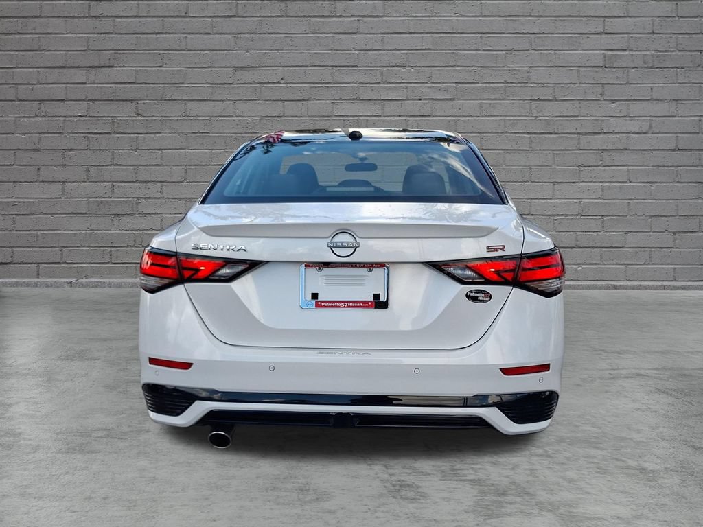 Used 2025 Nissan Sentra SR FWD image 10