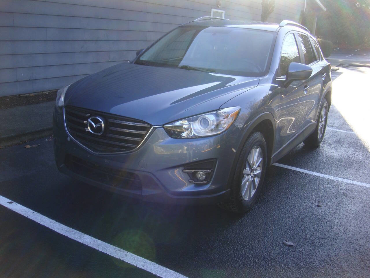 Used 2016 MAZDA CX-5 Touring image 3