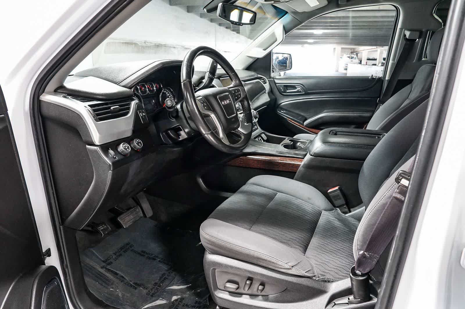 Used 2015 GMC Yukon SLE AWD/4WD image 17