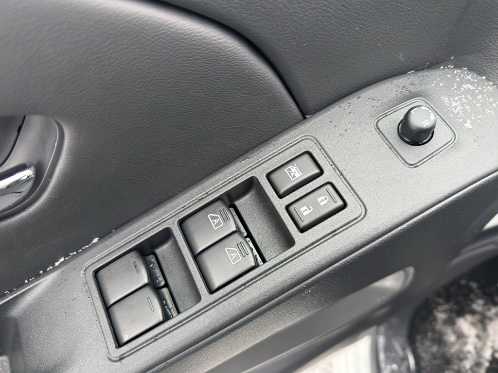 New 2026 Nissan Frontier SV image 11