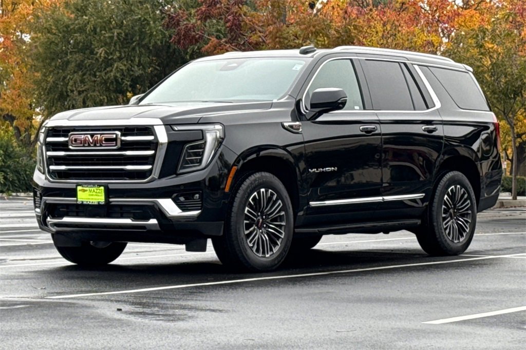 Used 2025 GMC Yukon Elevation image 14