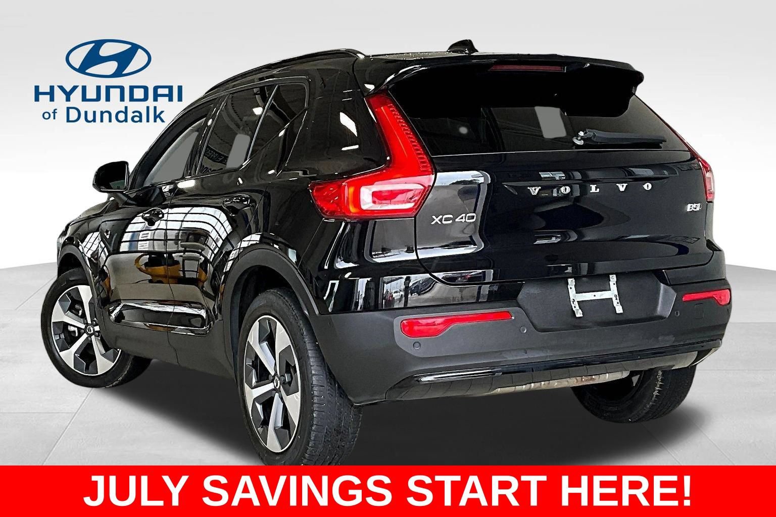 Used 2023 Volvo XC40 B5 Ultimate AWD/4WD image 5