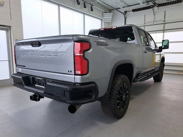 Used 2025 Chevrolet Silverado 2500 LT w/ Trail Boss Package AWD/4WD image 5