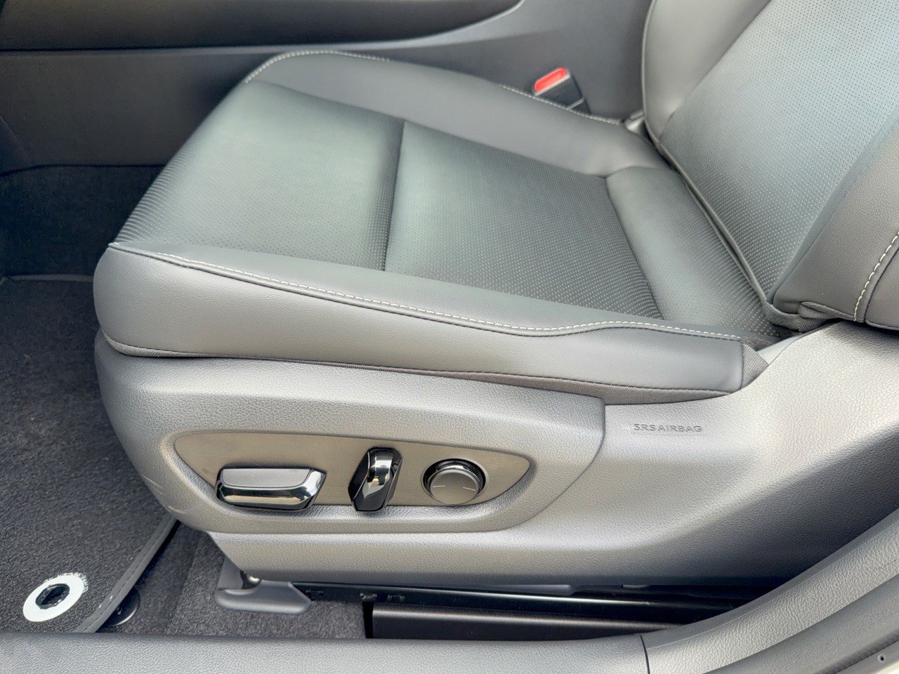 New 2026 Lexus UX 300h FWD w/ Accessory Package (Z2) image 16