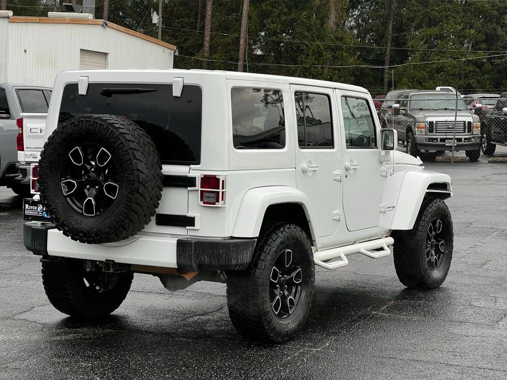 Used 2018 Jeep Wrangler Unlimited Sahara image 6