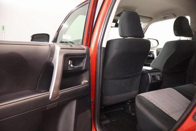 Used 2024 Toyota 4Runner SR5 AWD/4WD image 26