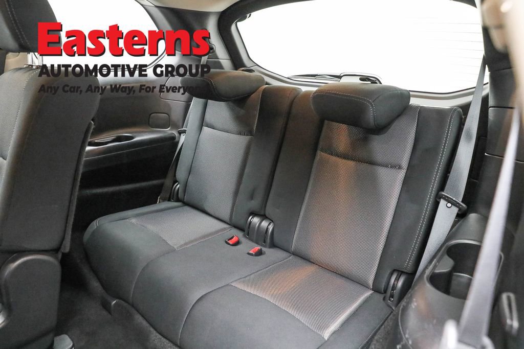 Used 2020 Nissan Pathfinder S image 28