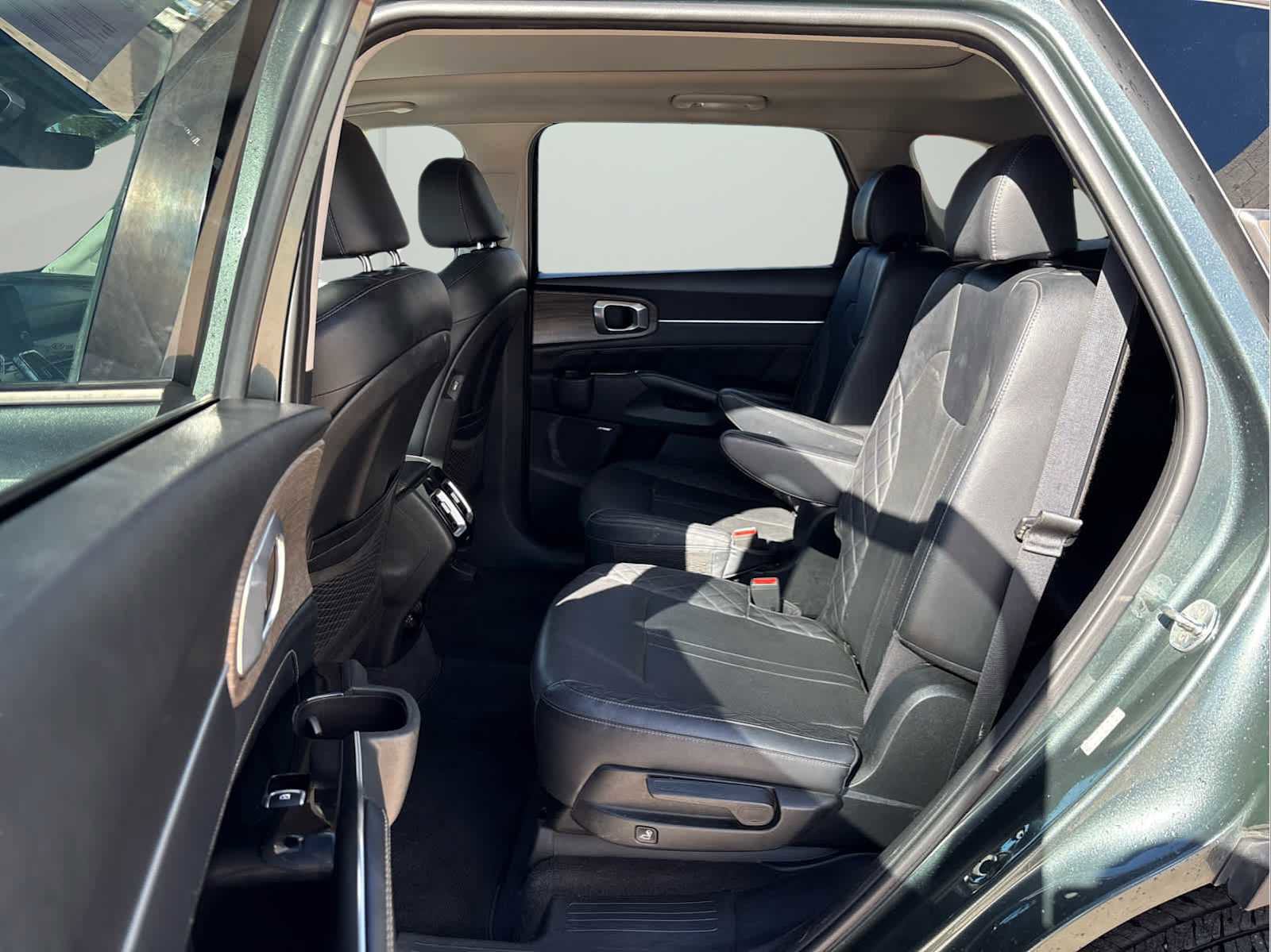 Used 2021 Kia Sorento SX Prestige image 12