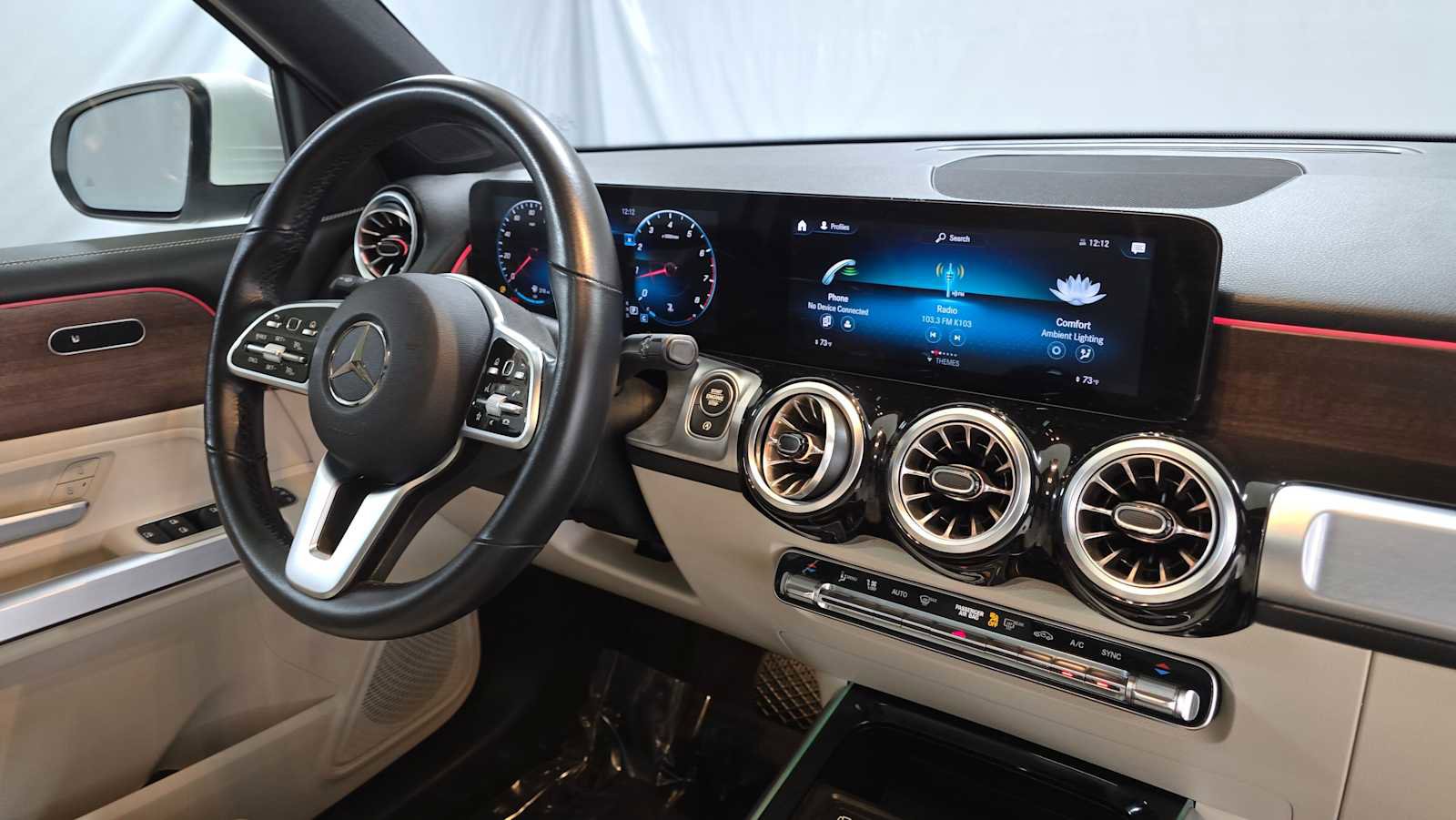 Certified 2022 Mercedes-Benz GLB 250 4MATIC image 11