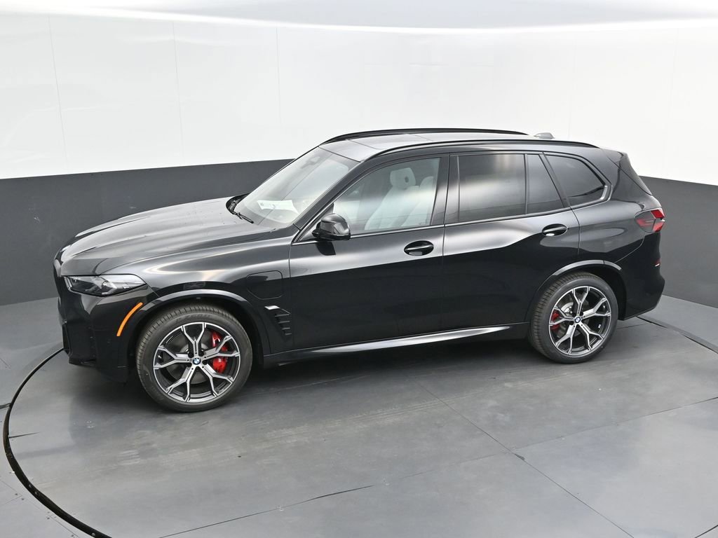 New 2026 BMW X5 xDrive50e w/ M Sport Package AWD/4WD image 42