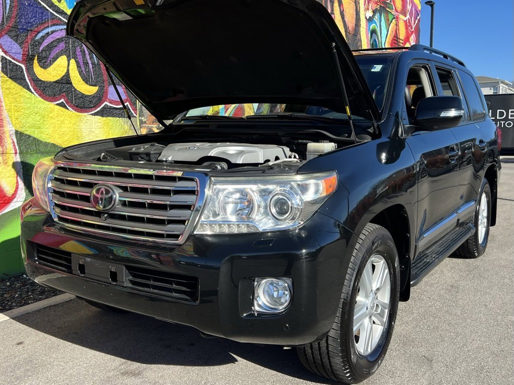 Used 2013 Toyota Land Cruiser image 44