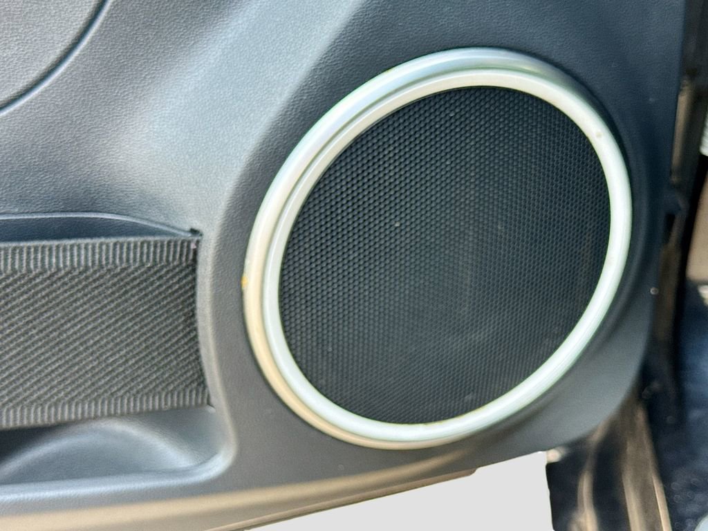 Used 2014 Volkswagen Beetle R-Line FWD image 20