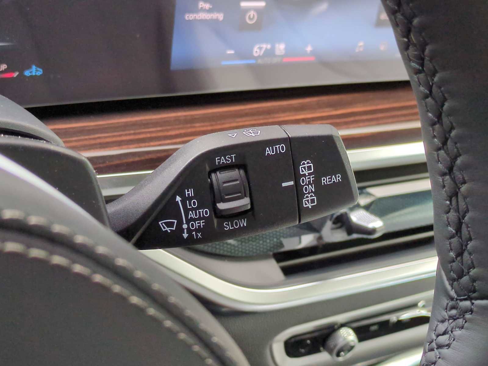 New 2026 BMW X5 xDrive40i w/ M Sport Package image 27