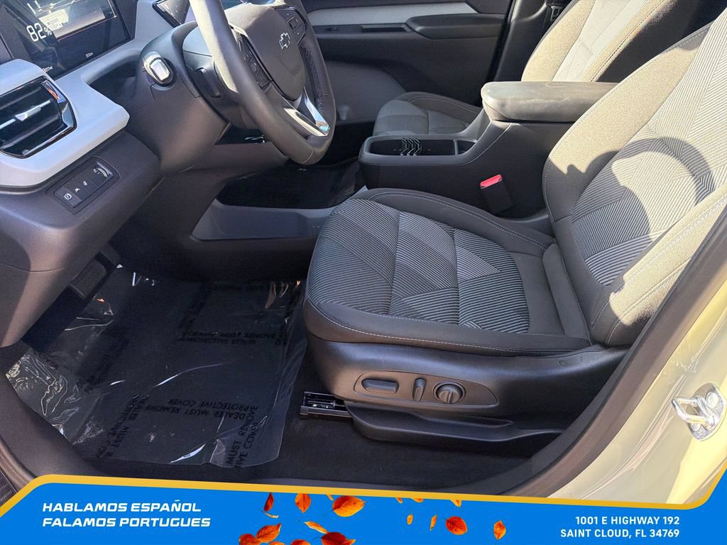 New 2027 Chevrolet Bolt LT w/ Comfort Package FWD image 15