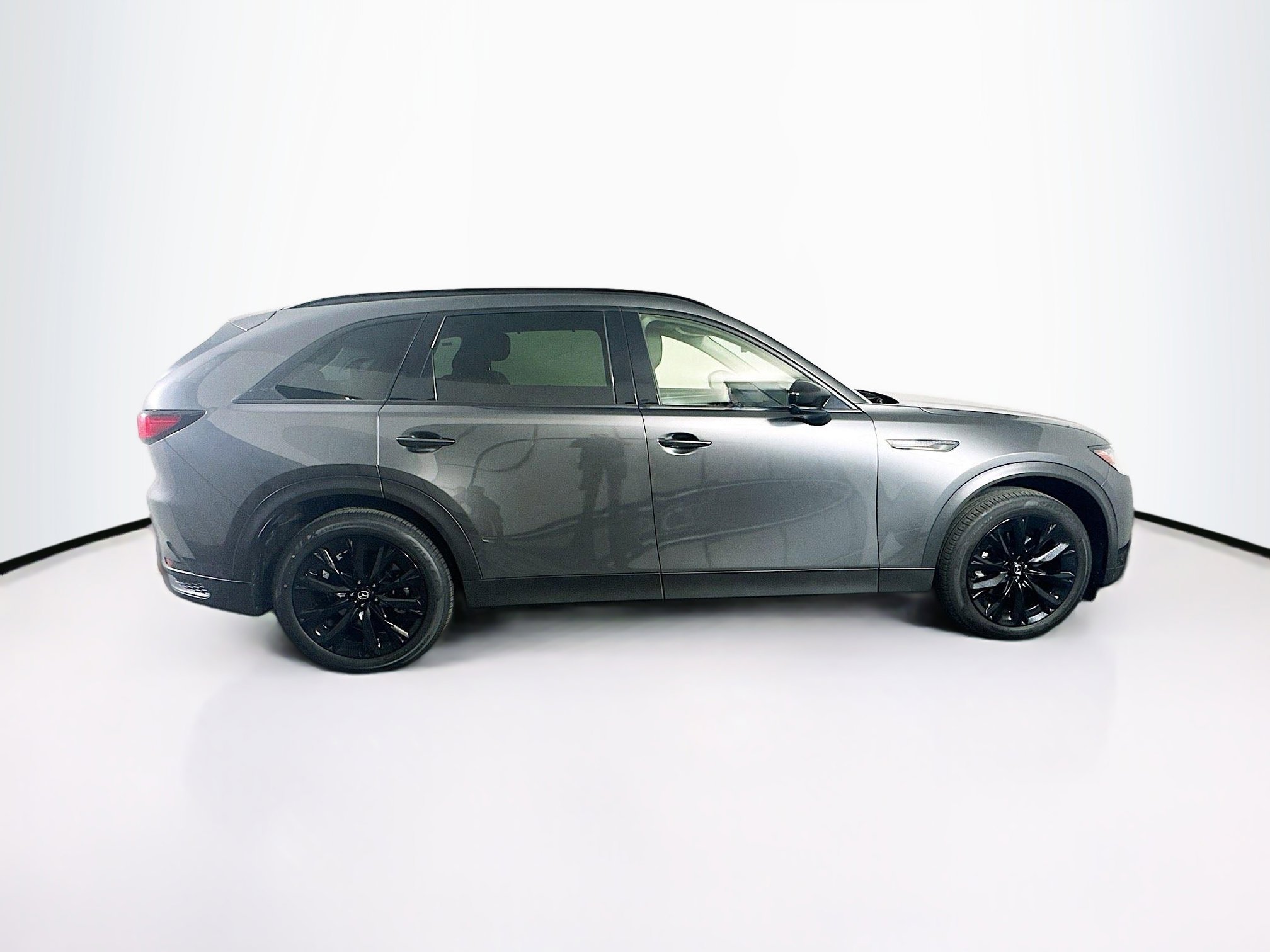 Used 2025 MAZDA CX-90 3.3 Turbo w/ Premium Sport Pkg image 10